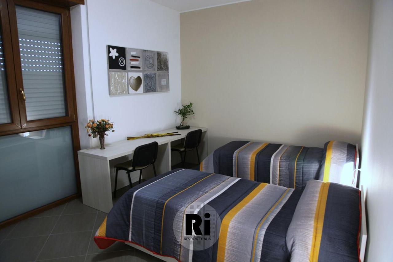 세스토 산 지오반니 Residenze Italia 아파트 호텔 외부 사진